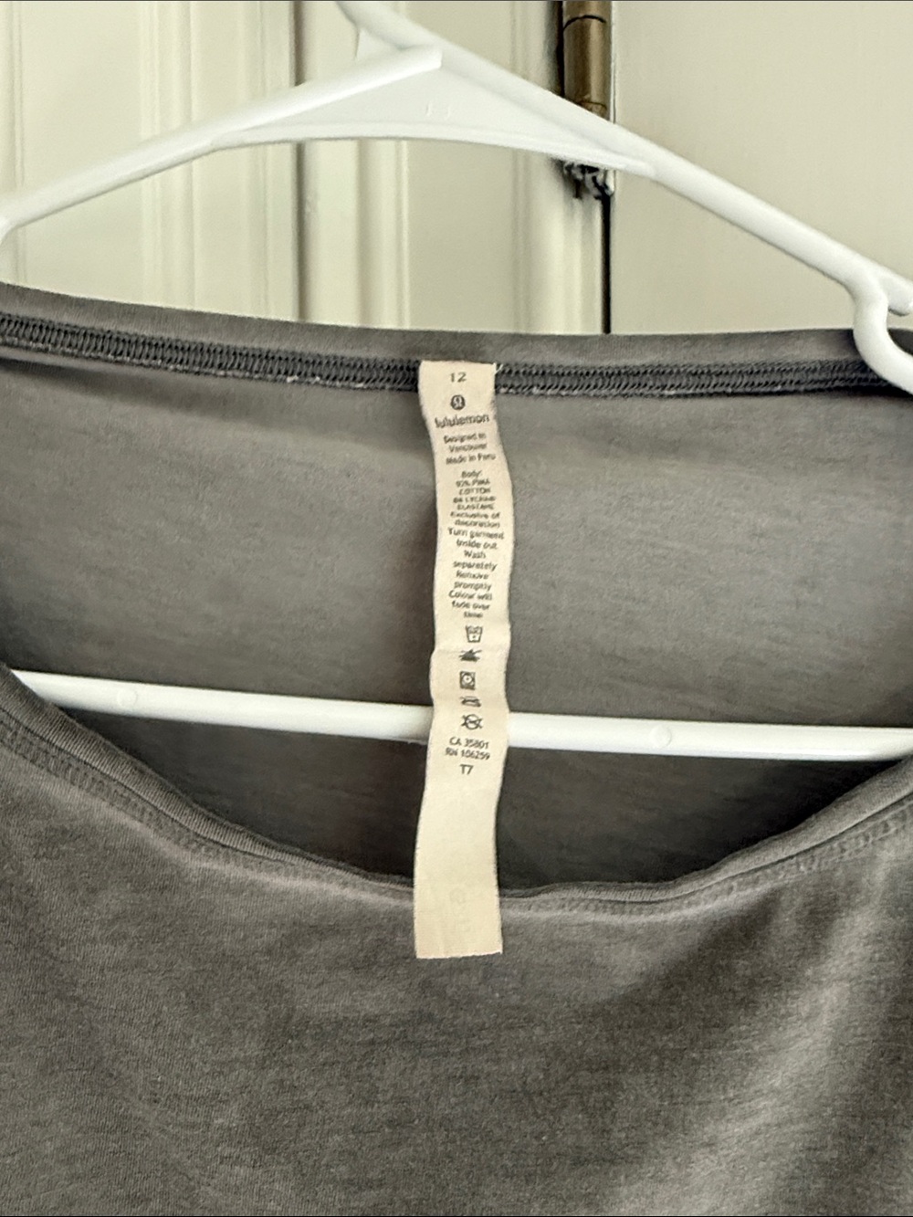 lululemon athletica muted gray scoop neck long sleeve top - Picture 2 of 3